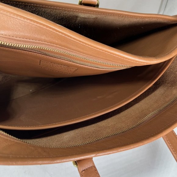 Coach Brown Leather Multi Compartment Briefcase w/ Replacement Strap- Distressed - Picture 3 of 12